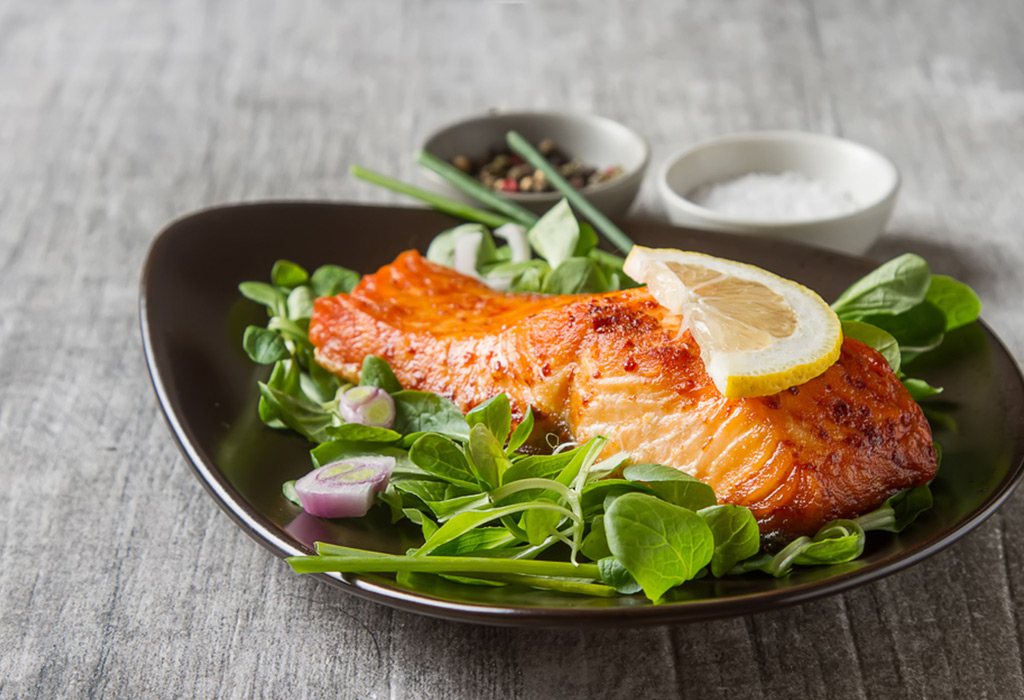 10 Foods To Eat During Pregnancy To Make Your Baby Smart And