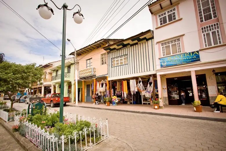 Excursión A Chordeleg Y Gualaceo