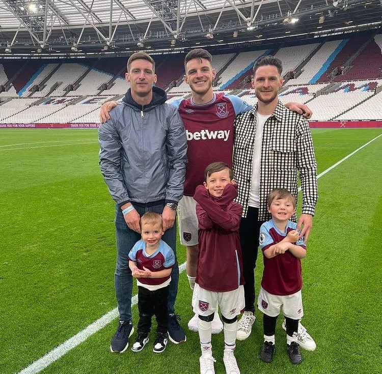 Rice Family Are Now Hammers Mad Claretandhugh He spent his early childhood in Thames England and joined the Academy of Chelsea in 2006 as a seven-year-old.