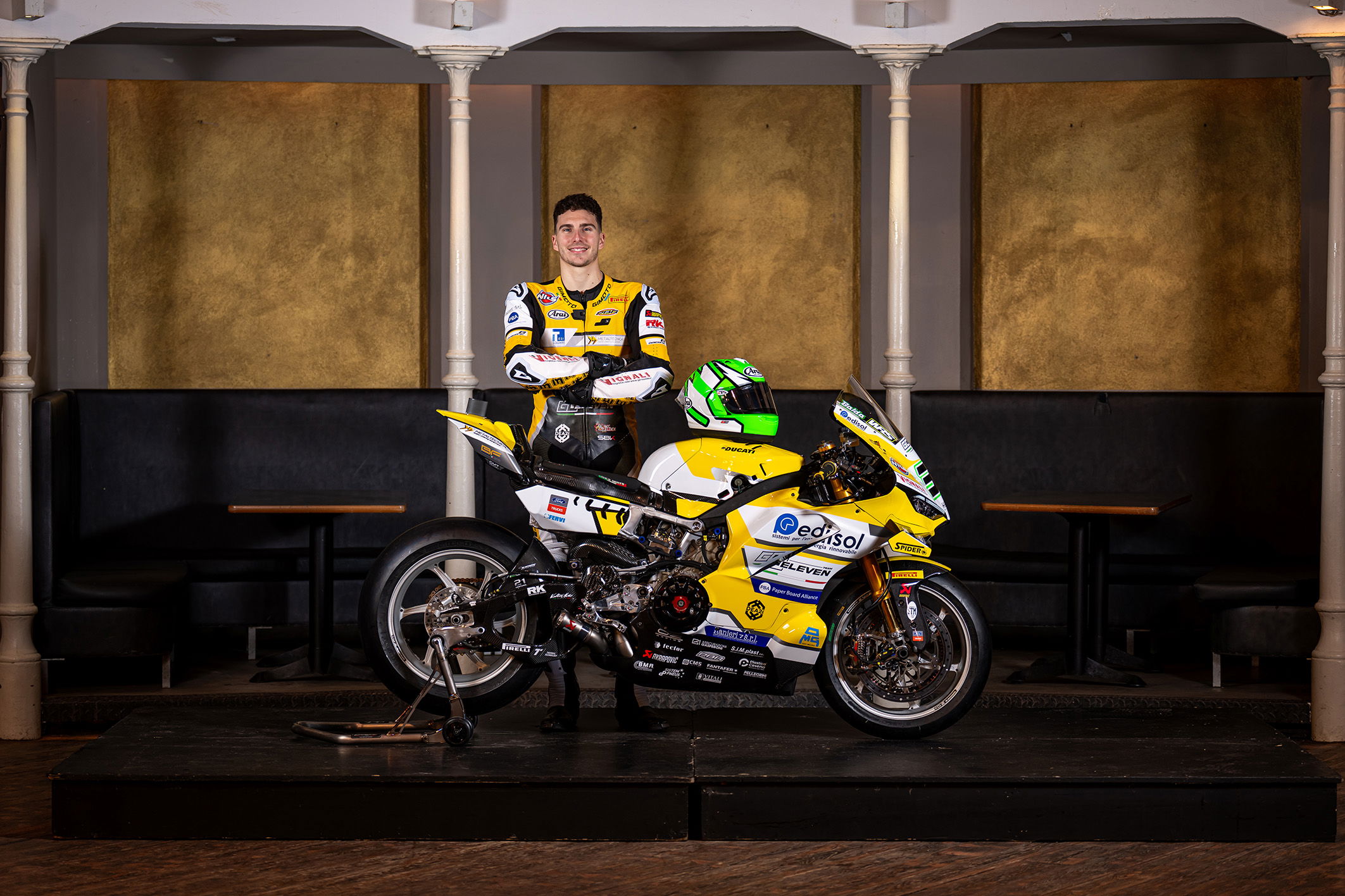 El ex equipo Andrea Iannone revela su aspecto actualizado para WorldSBK 2026