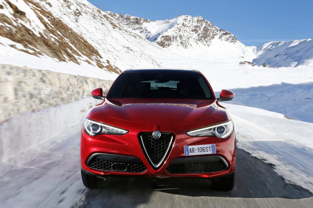 Alfa romeo adds two new engines to stelvio lineup, including the firs...