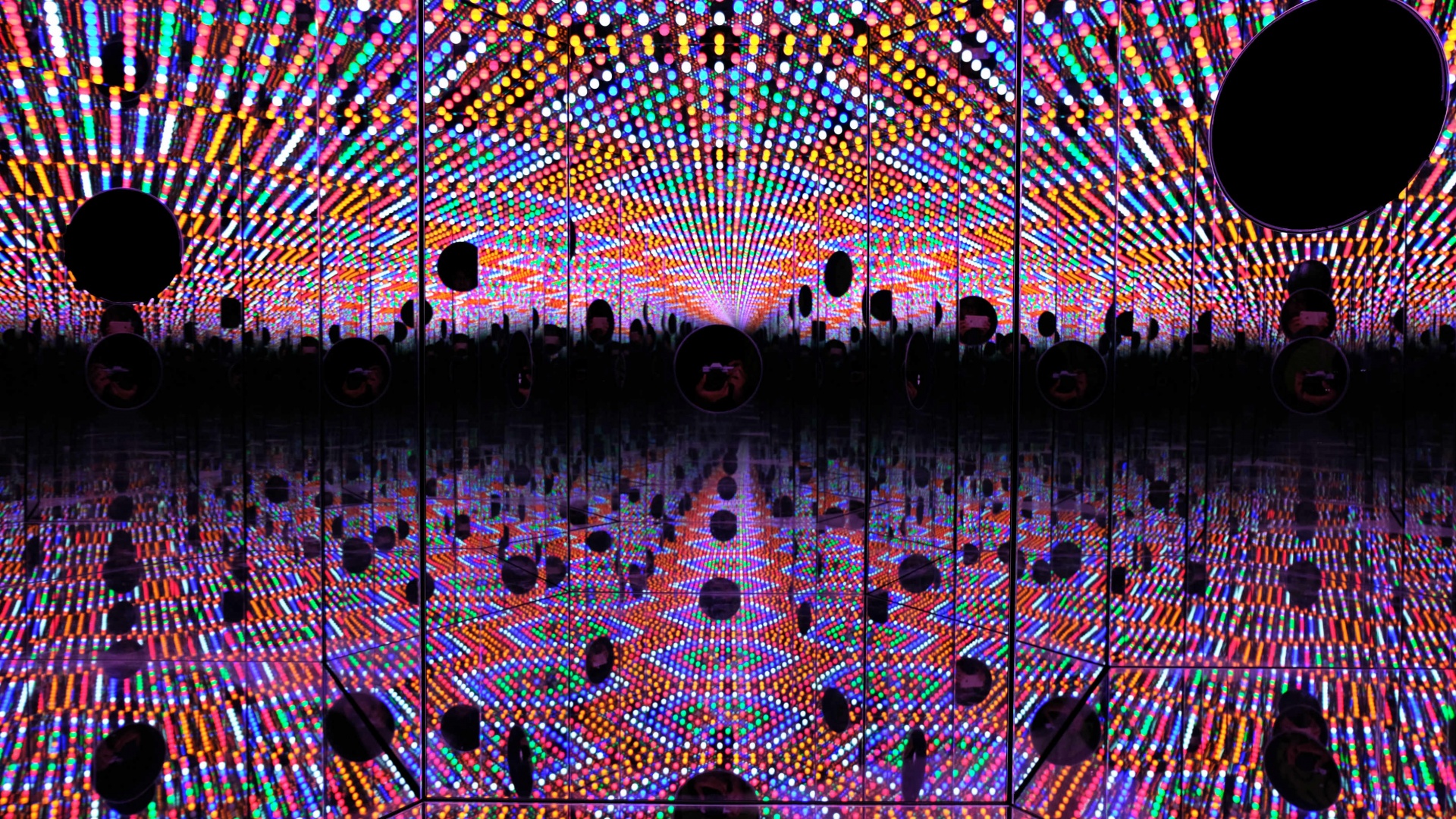 It can help keep your room cool during sweltering days while providing visual interest. Just Landed: Infinity Mirrors returns to the Art Gallery