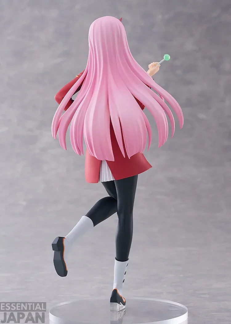 POP UP PARADE Zero Two L size 2