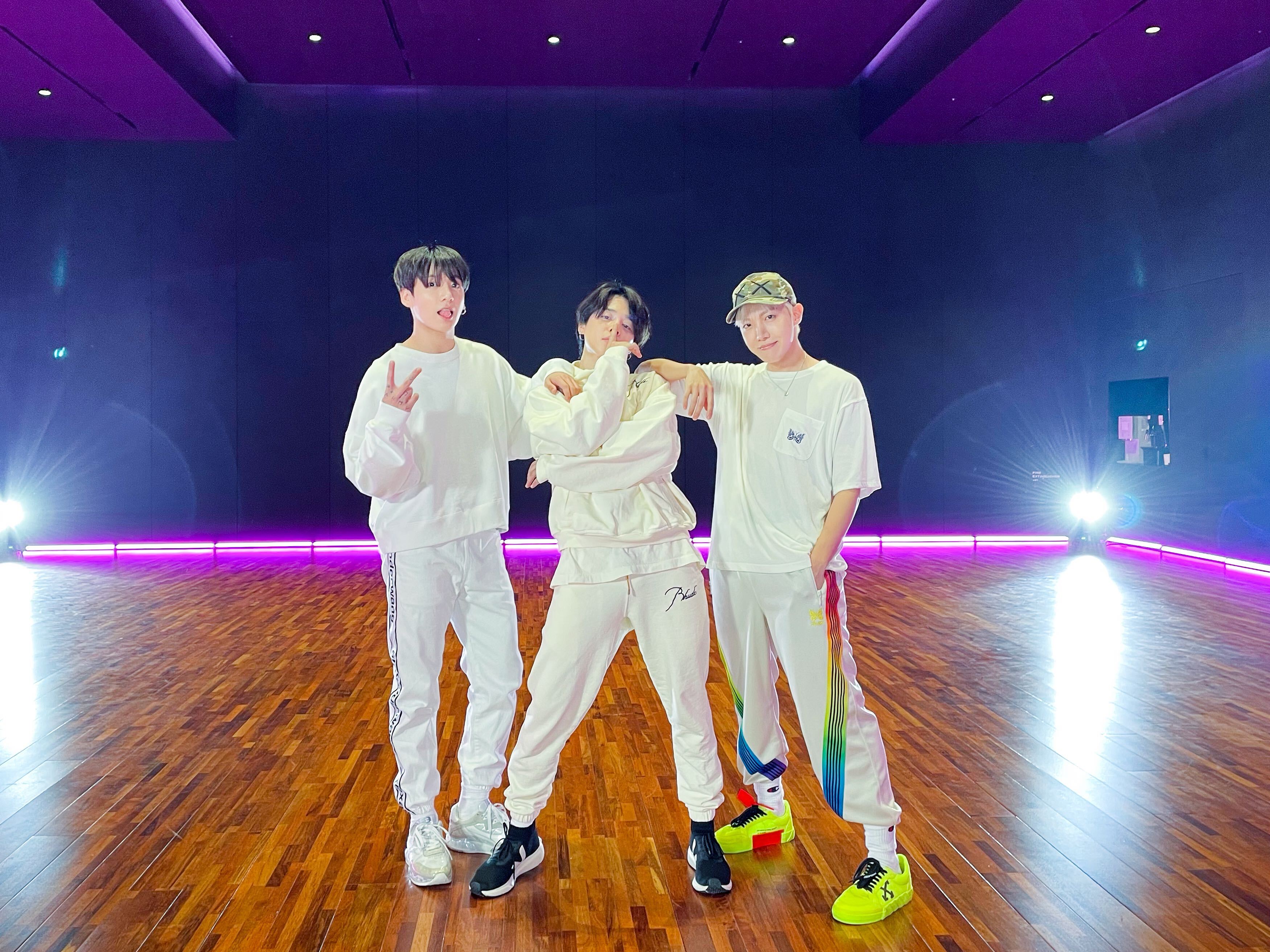 bts bomb, also, noted that jungkook seemingly "hates his appearance" Li Jiyiyqar9nm