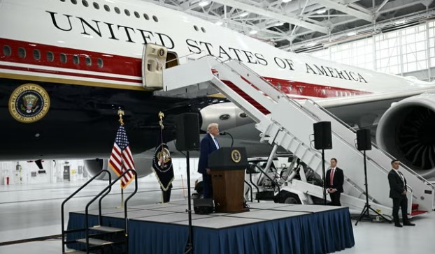 Trump's DOJ subpoenas NY Times journalists over Air Force One report
