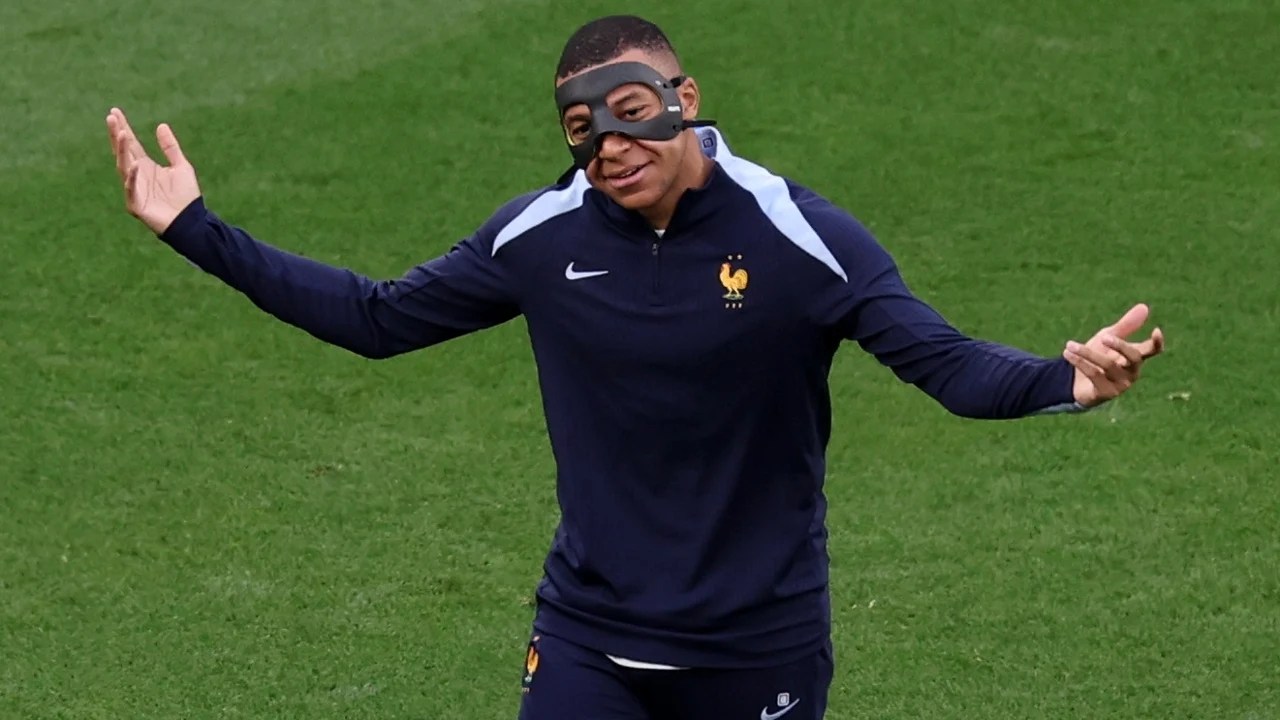 Kylian Mbappé: The Business Side of the Bold Athlete