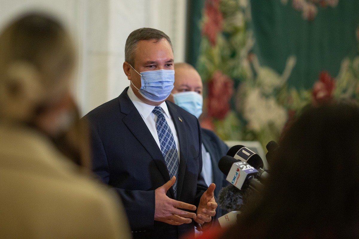 Nicolae CiucÄ Echipa De Negociere A Liberalilor Se IntruneÈte Miercuri Pentru A Stabili Elementele De Negociere Cu Celelalte Partide Pentru Formarea Guvernului