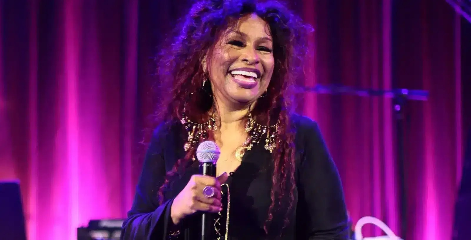 37 black female singers of the 90s who defined an era