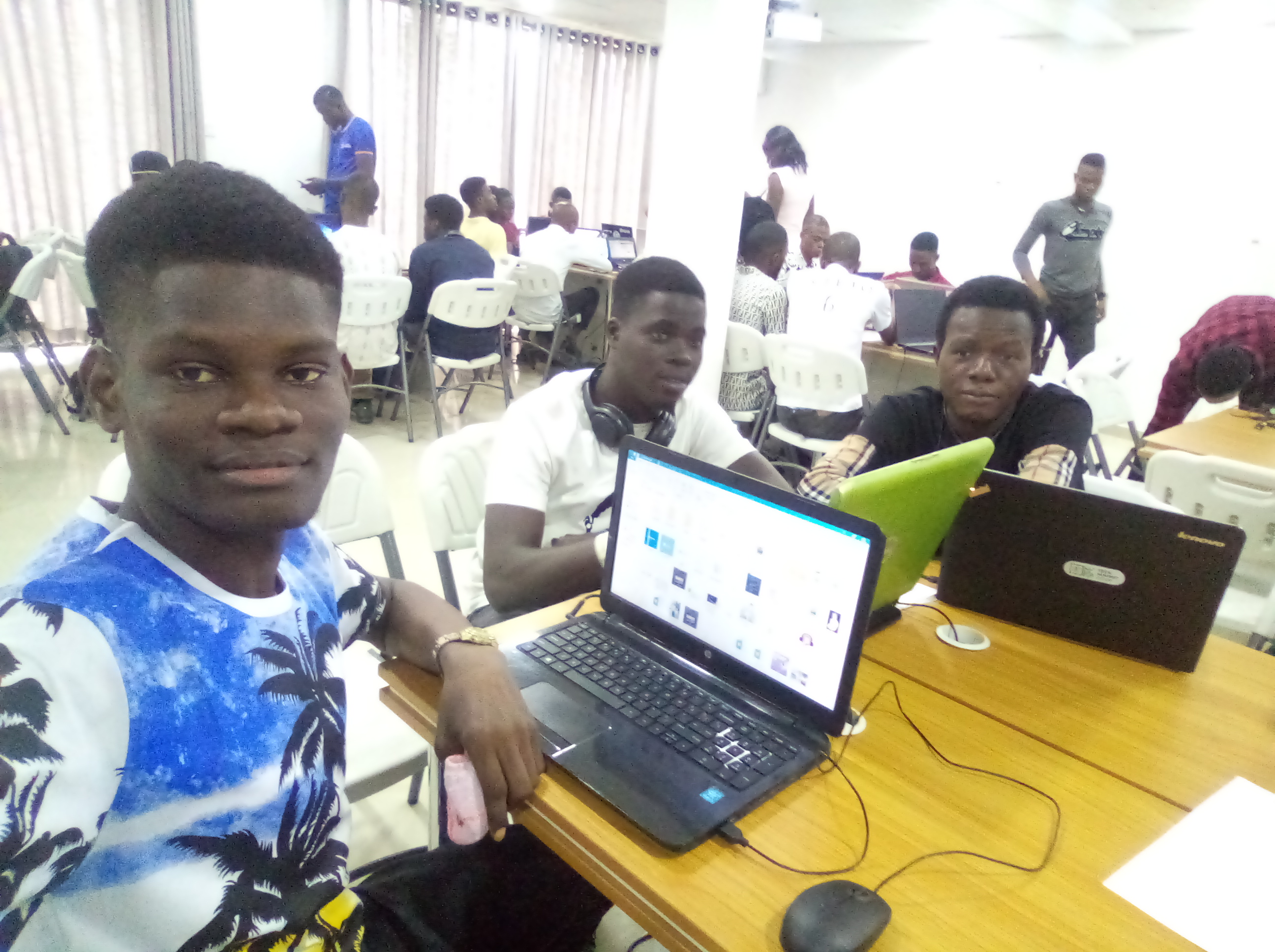 Ayomide Yusuf Hashnode - Download Incredible Landscape Image | HD