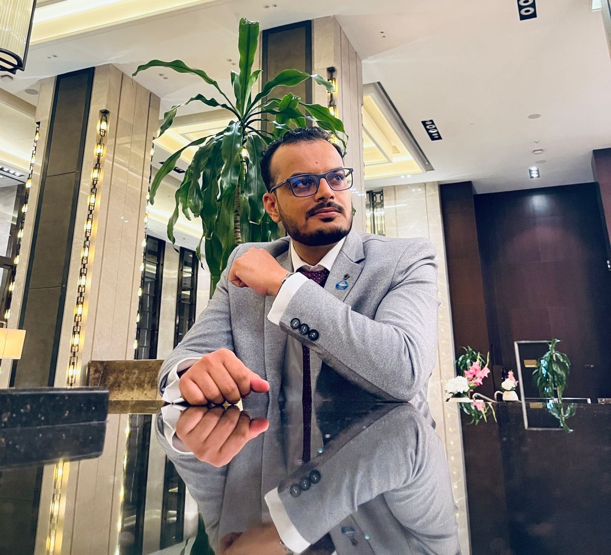 Rahul Gawale Hashnode - Amazing Space Photo - 8K