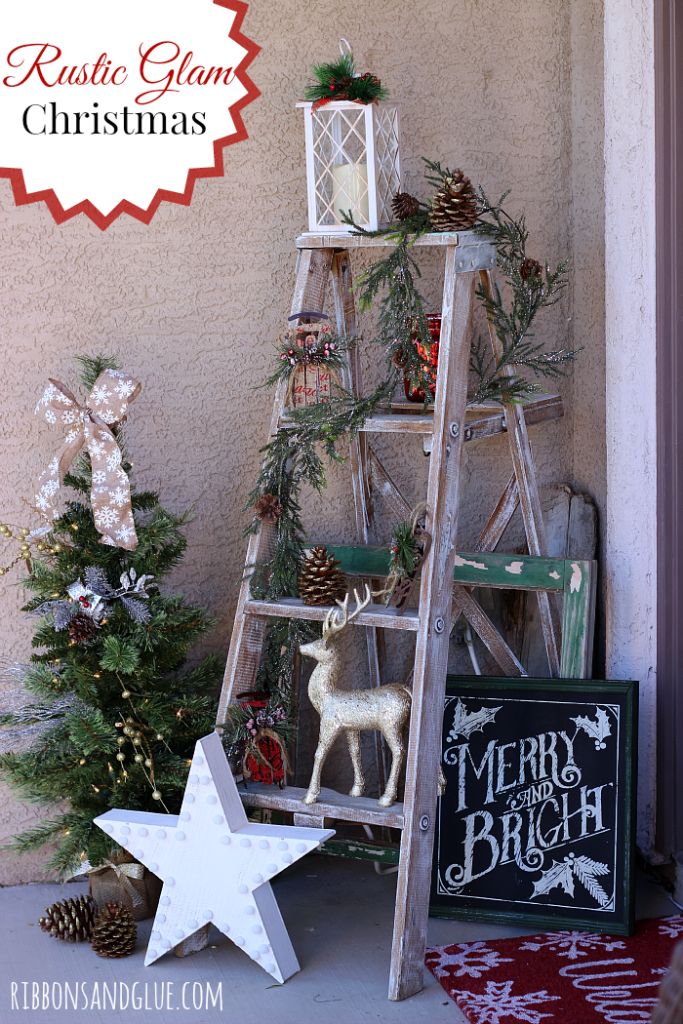 40 Warm And Cozy Farmhouse Inspired Christmas Decorating Ideas