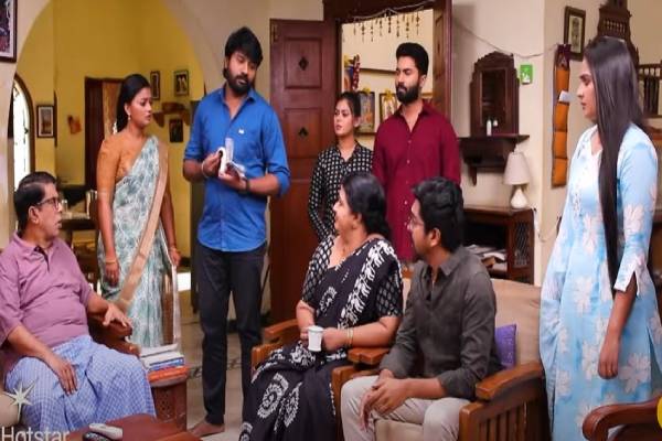 பிரச்சனை கிளப்ப நினைத்த ரோஹினியால் மீனாவிற்கு கிடைத்த பரிசு… சிறகடிக்க ஆசை சீரியல் சூப்பர் புரொமோ பிரச்சனை கிளப்ப நினைத்த ரோஹினியால் மீனாவிற்கு கிடைத்த பரிசு… சிறகடிக்க ஆசை சீரியல் சூப்பர் புரொமோ