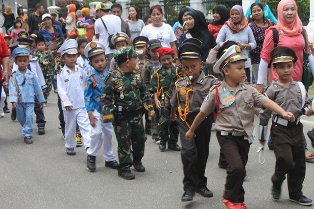 Kostum karnaval simple, kostum karnaval sederhana tapi unik, kostum karnaval . 5 Kostum Yang Akan Kamu Temui Di Perayaan 17 Agustus