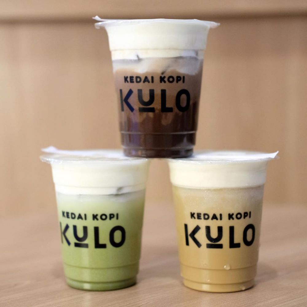 Kali ini sekolahoke.com akan berbagi cara membuat kopi susu instant dalam bahasa inggris. Cara Membuat Kopi Susu Dalam Bahasa Inggris Sekali