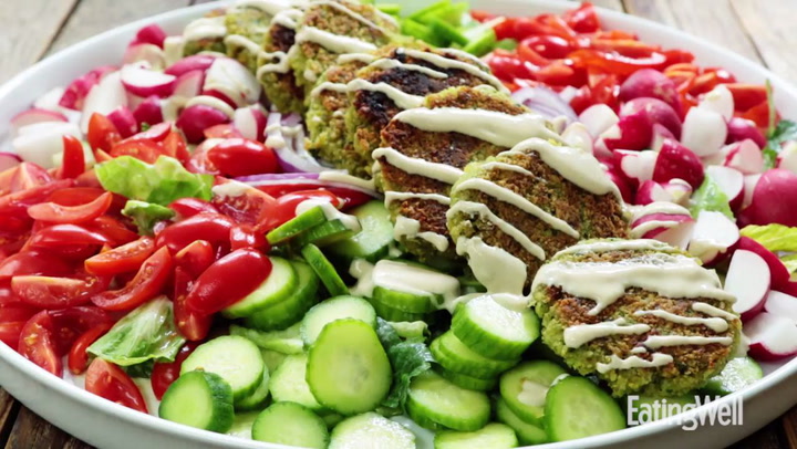 Falafel salad dressing