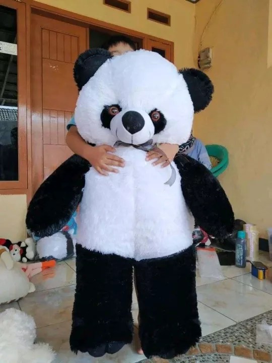 Boneka hitam putih