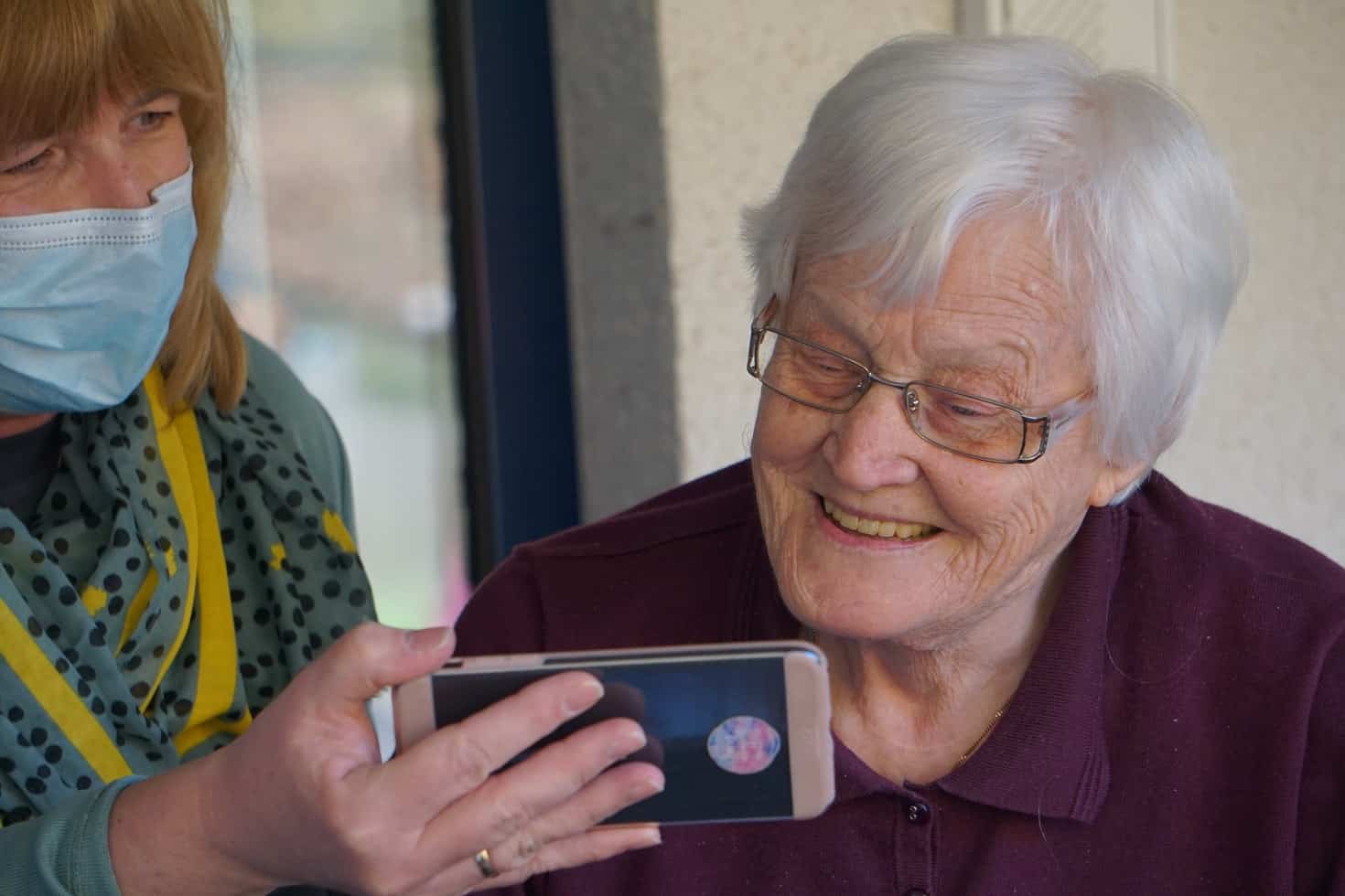11 best tablet games for seniors · 1. 10 Helpful Apps For Senior Citizens
