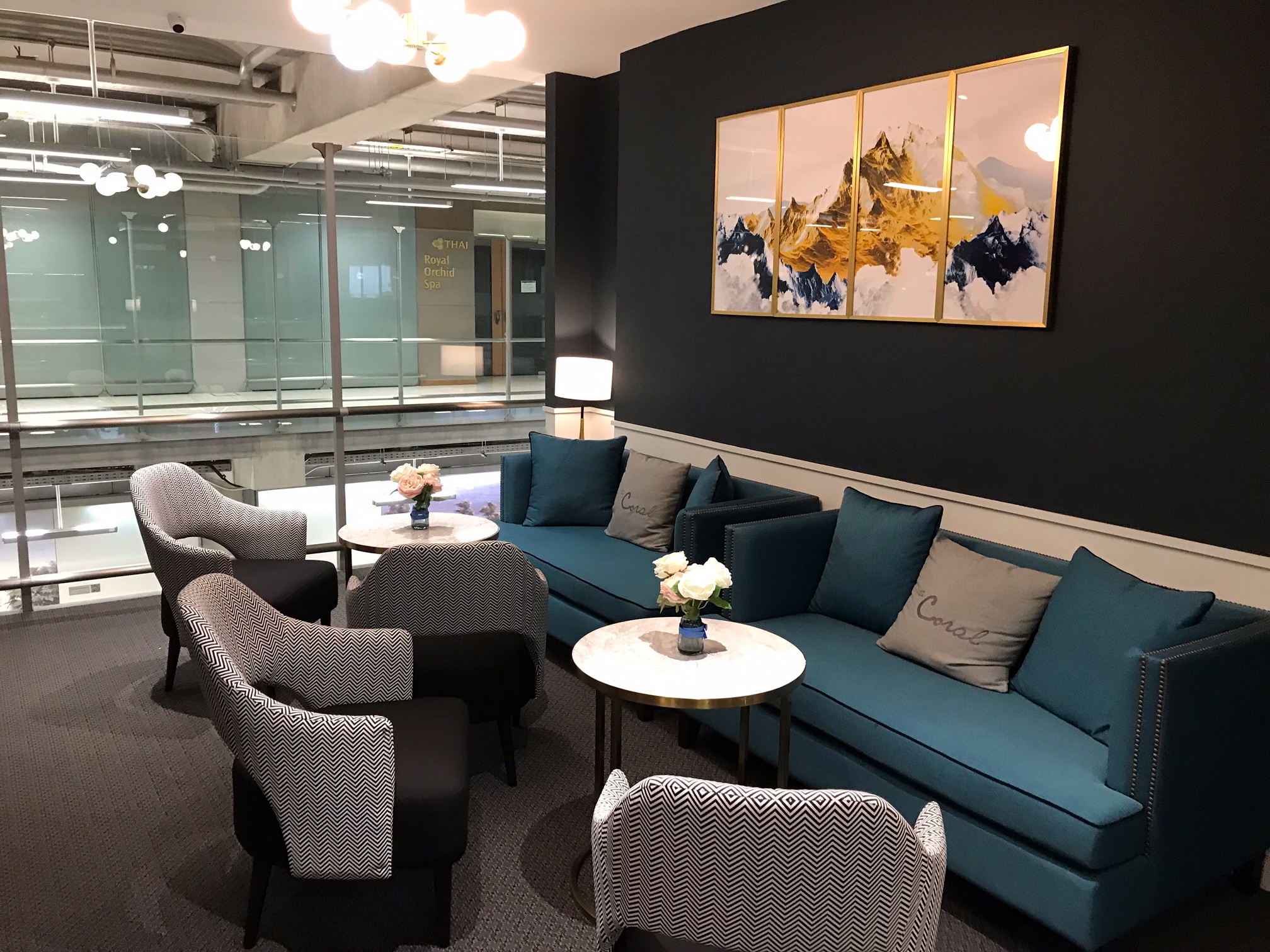 Fabulous fridays: new coral executive lounges at bangkok airport’s