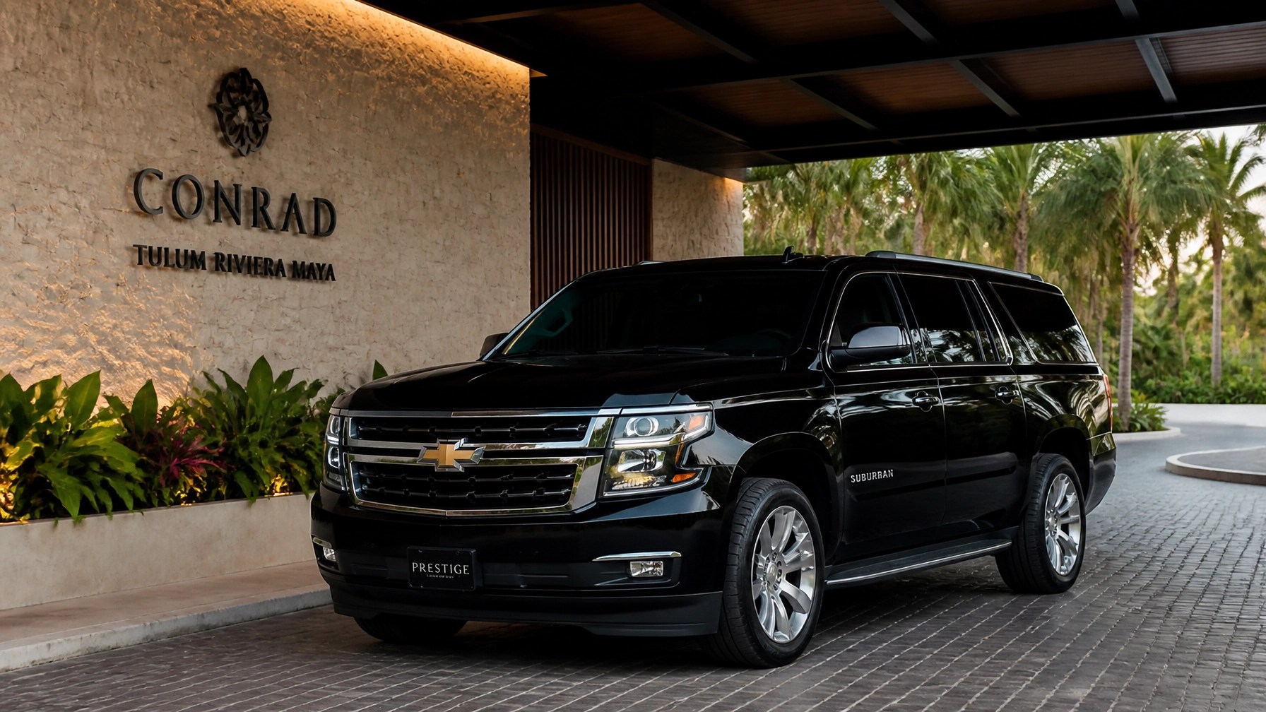 Luxury SUV private airport transfer in Mexico, helping travelers avoid hidden taxi fees in 2026.