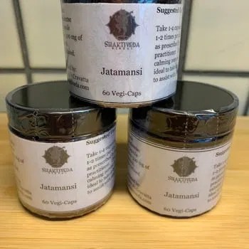 Shaktiveda Jatamansi capsules, a powerful herbal ally for mental clarity and emotional balance.