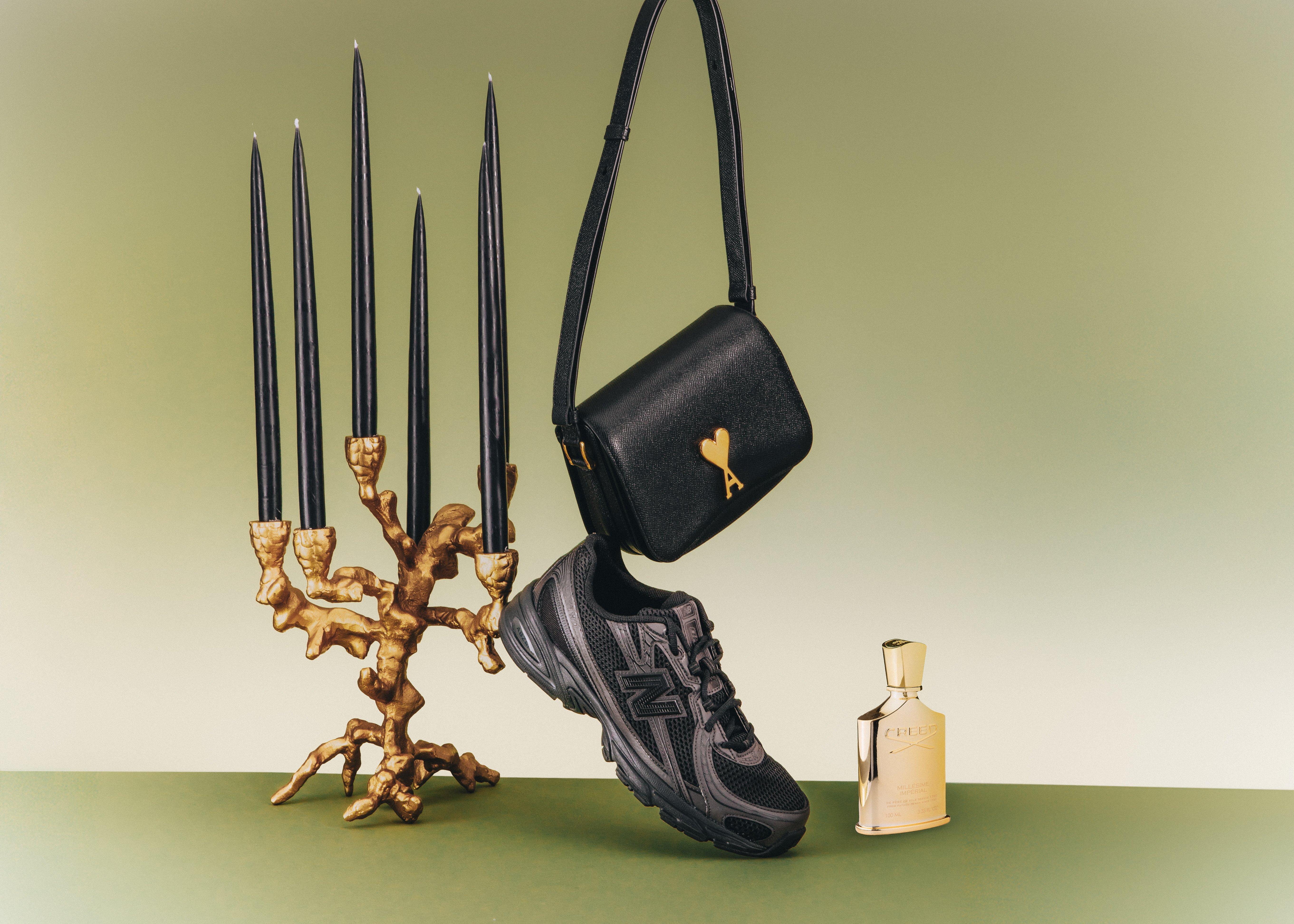 Designer Clocks Flannels - Geometric Illustrations - Gorgeous Full HD Collection