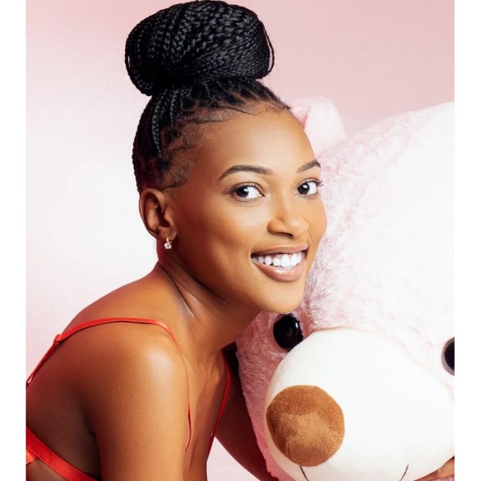 ebonyaaliyah