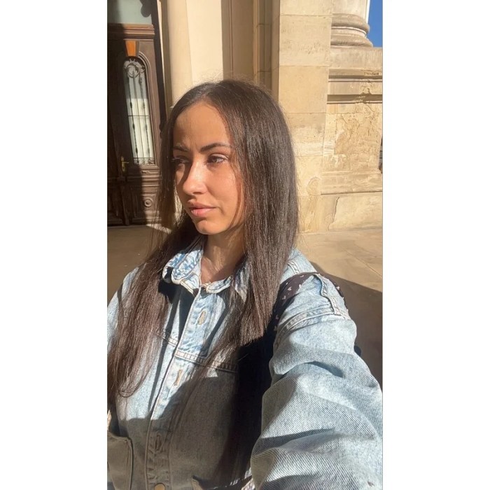 cheeky_eva