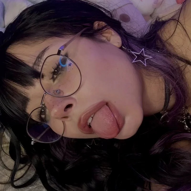 petitleaxx Spotlight #fapmodeli1