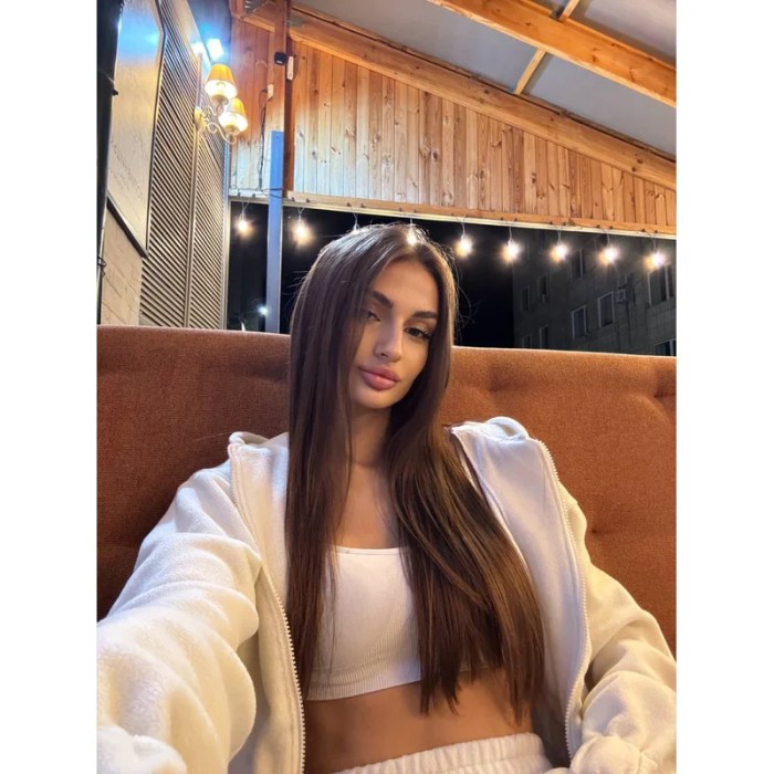 amelia_lovis
