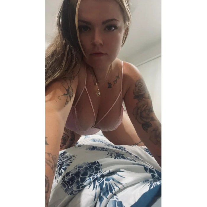 yourcheekycanvas