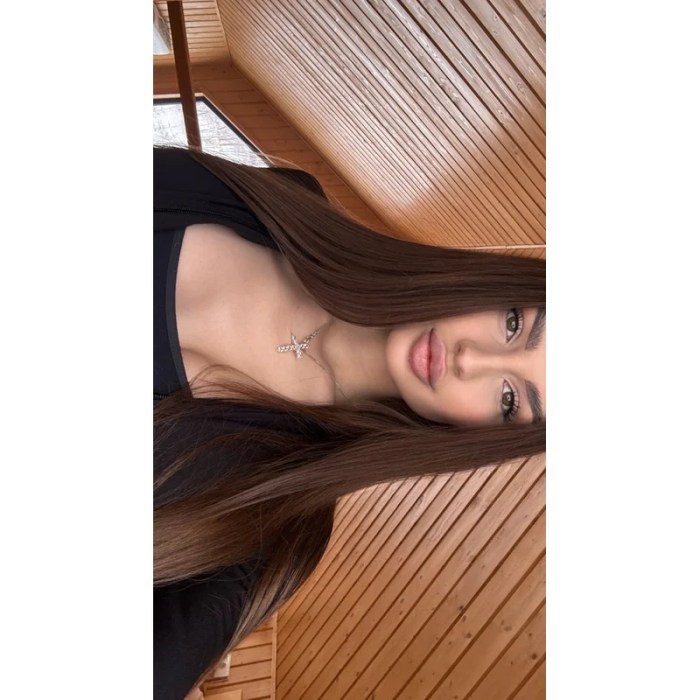 amelia_lovis