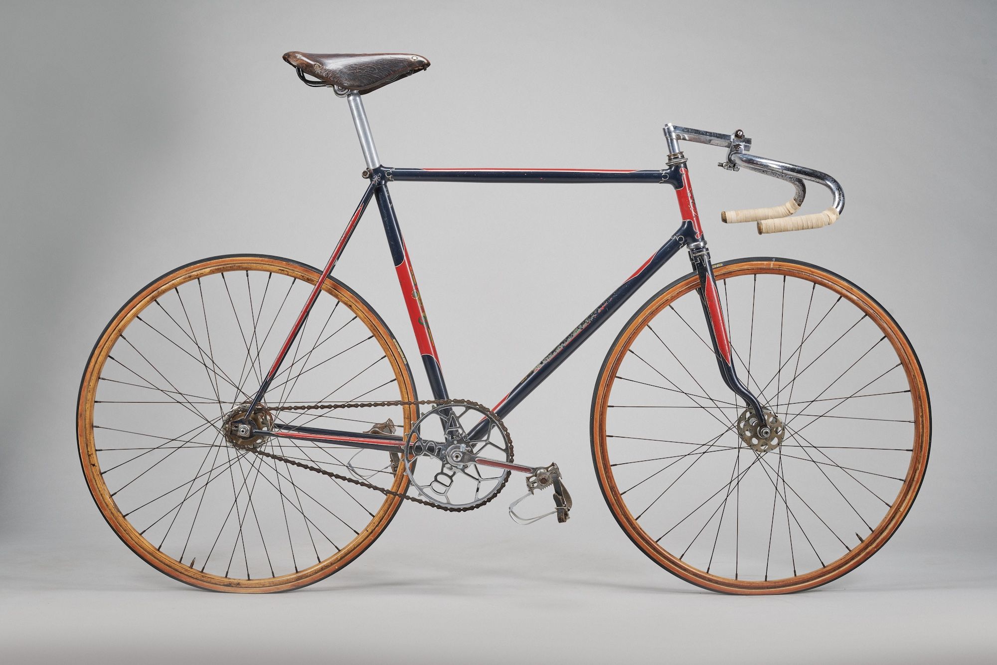 Bates Bikes & Cantiflex Tubing: 1930s Vintage Cycling Innovation (2026)