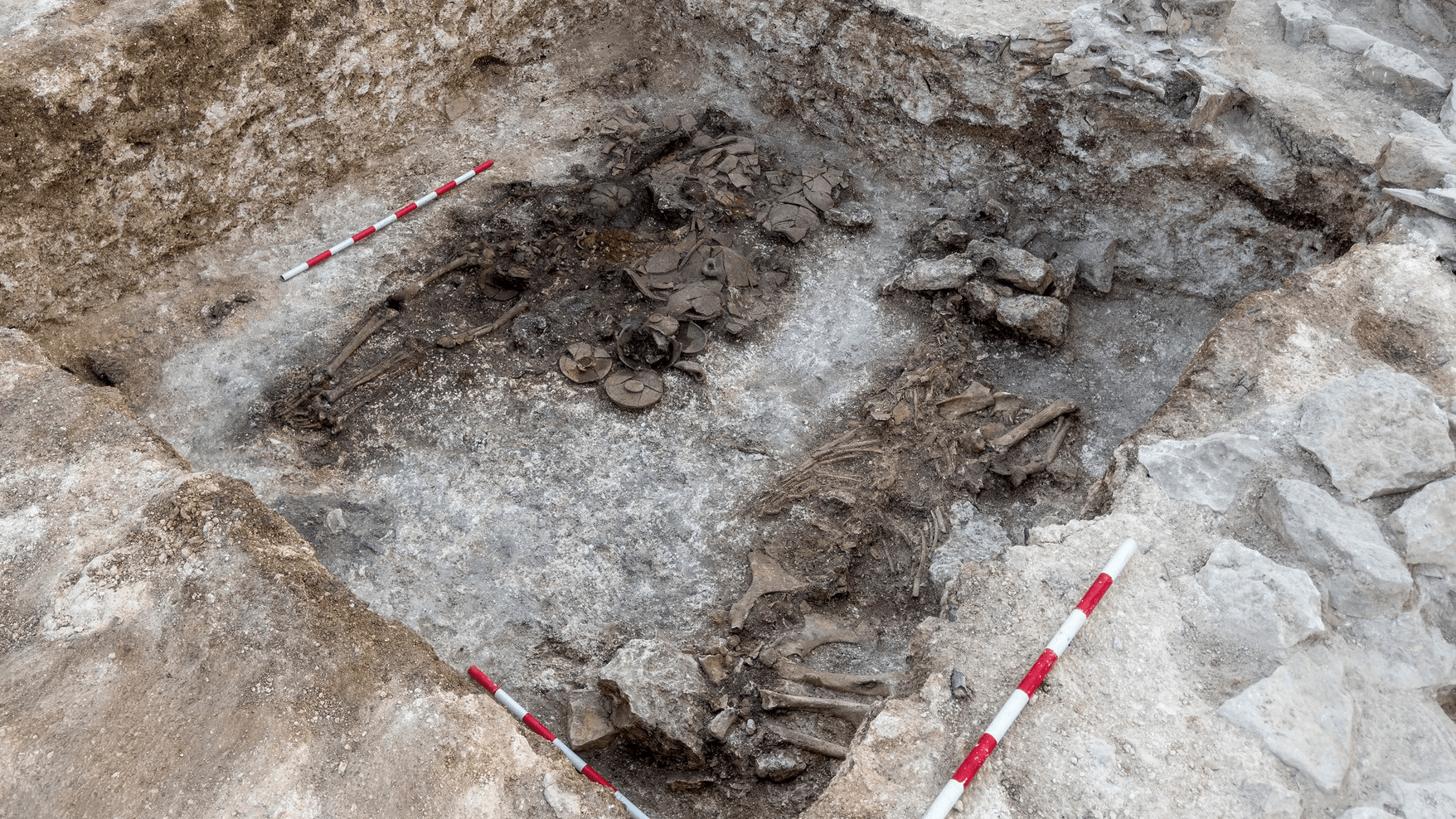 2,100-year-old skeleton of warrior nicknamed 'Lord of Sakar,' buried in a stunning gold wreath, unearthed in Bulgaria (1)