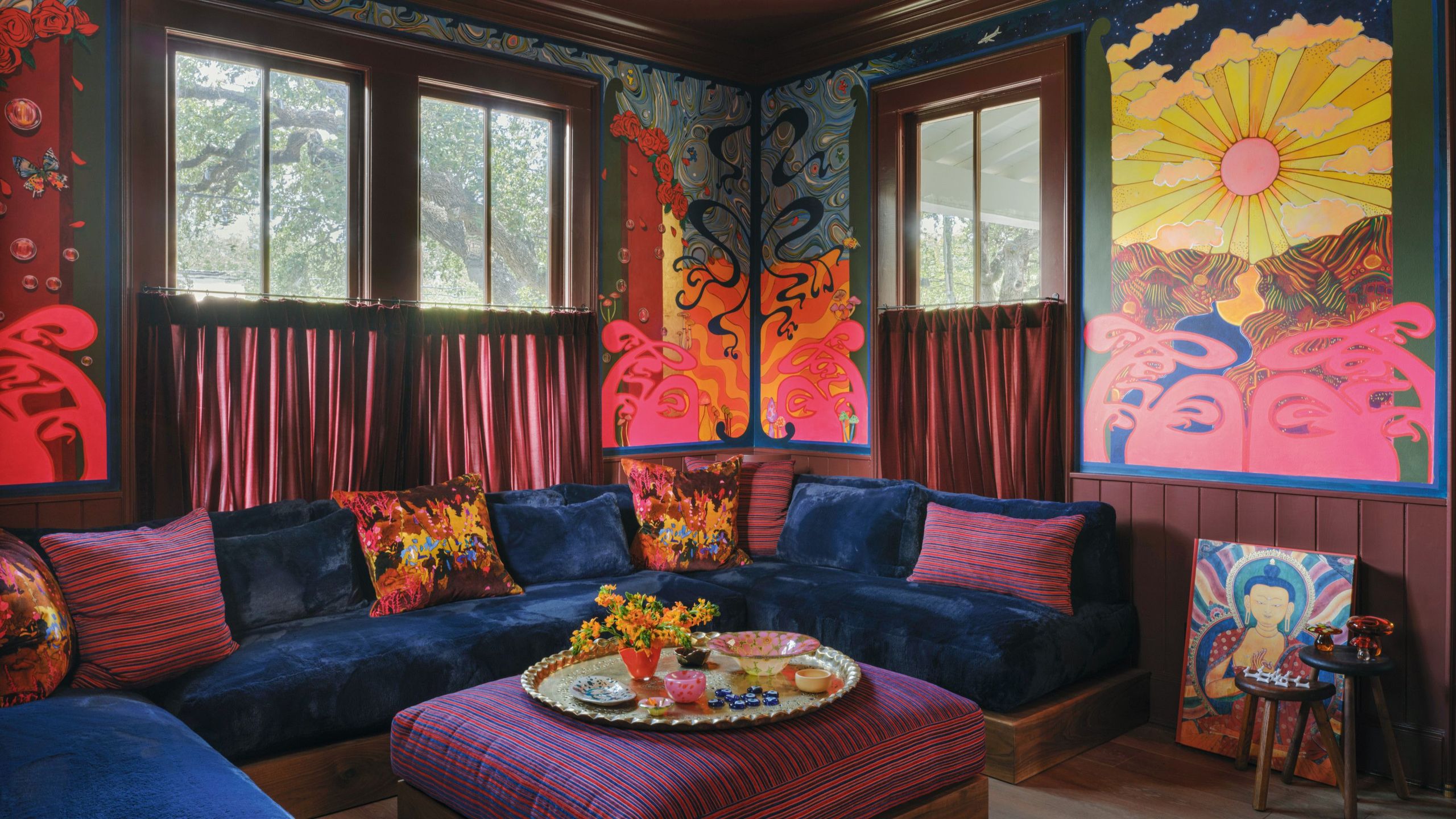 Austin Home Tour: A Modern Twist on 70s Style with a Music Industry Pro (2026)