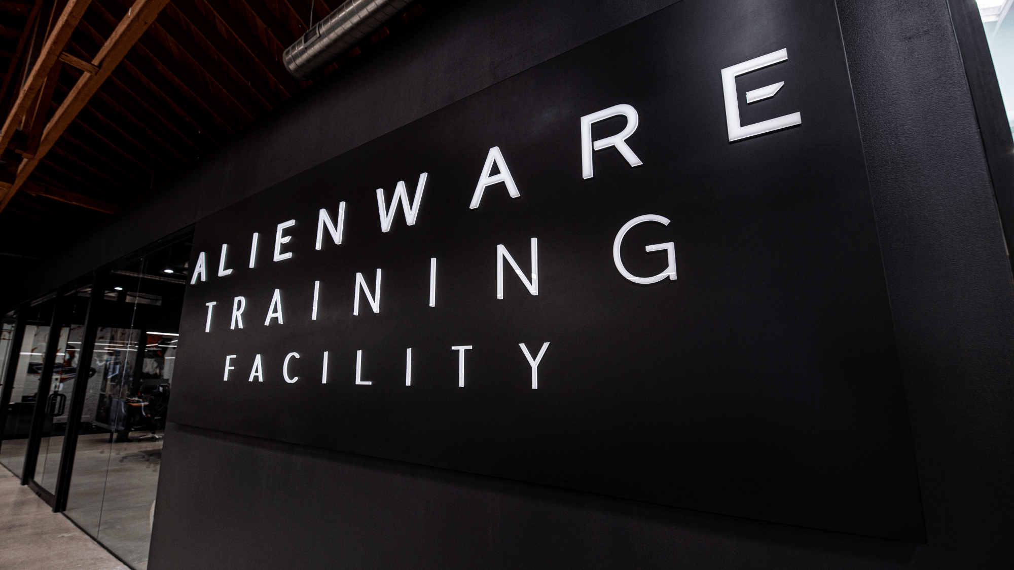 Inside the Alienware Training Facility: Supporting Esports Teams (2026)
