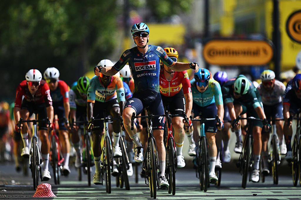 Tour de France Stage 11: Merlier vs Kooij - Sprint Battle in Nevers! 🌧️🚴‍♂️ (2026)