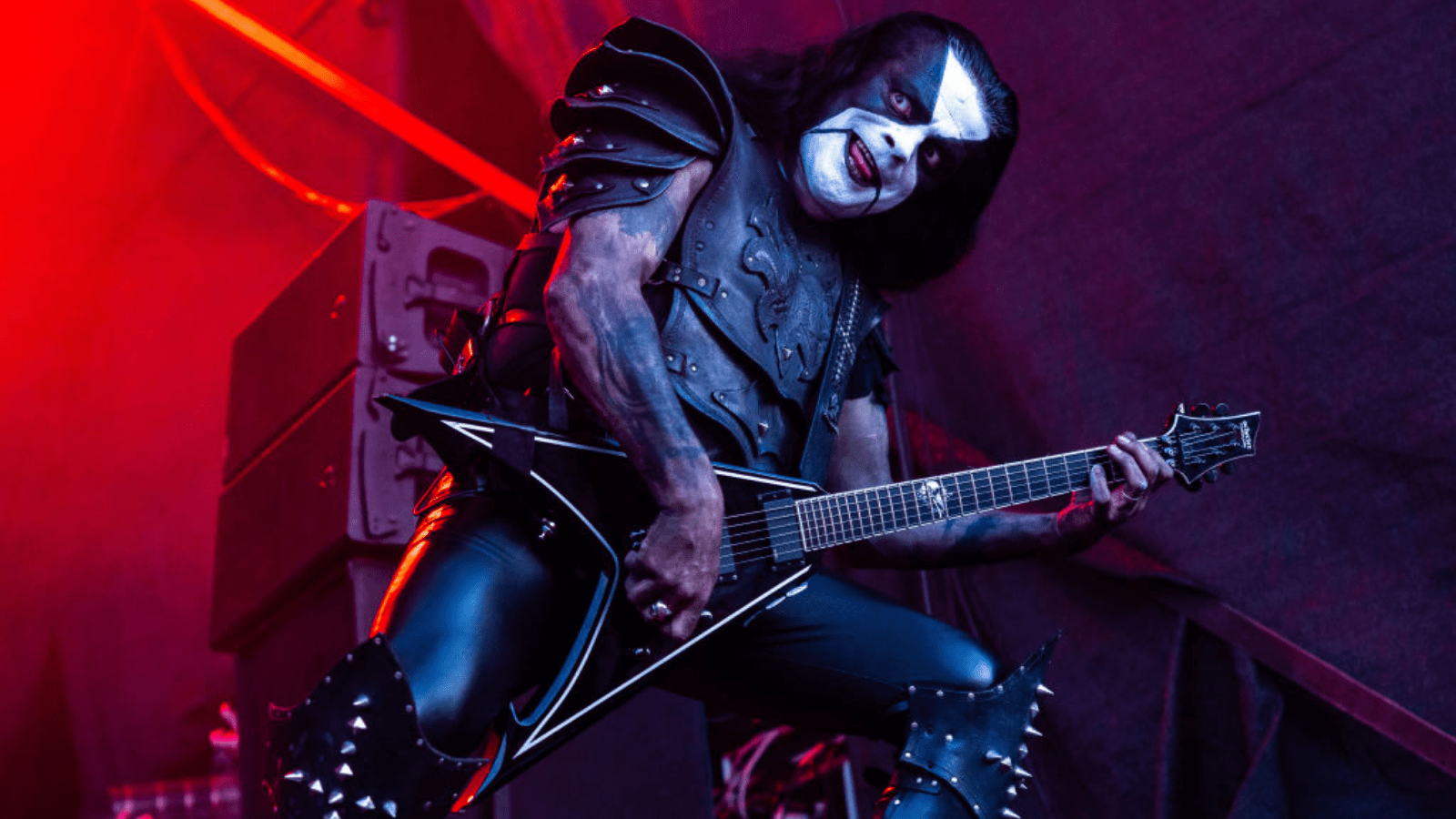 Abbath Frontman Walks Off Stage After 2 Minutes! Drummer Apologizes to Fans (2026)