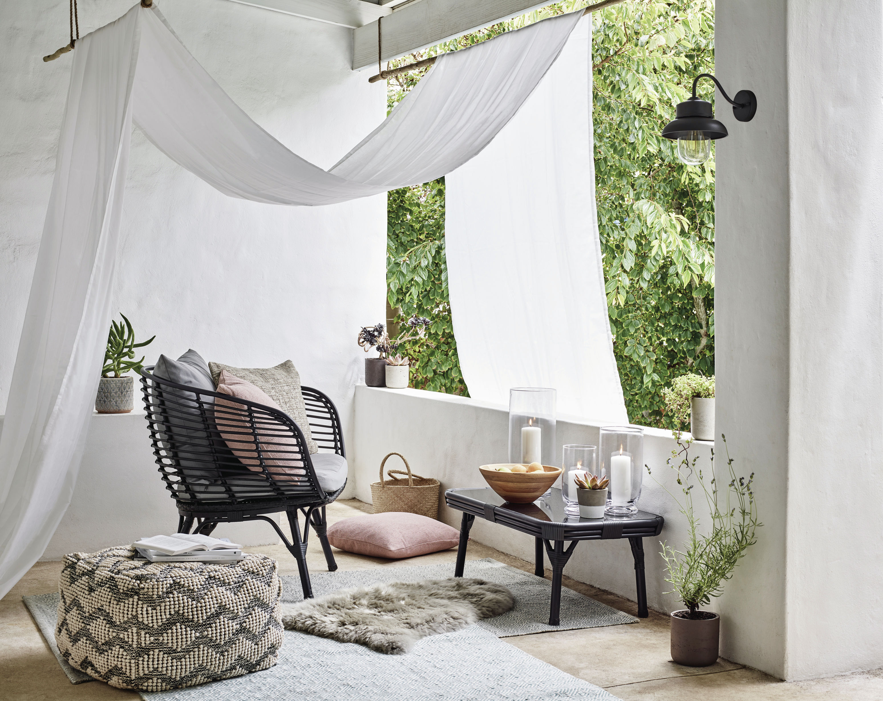 Balcony Ideas 15 Ways To Max Your Tiny Terrace Real Homes
