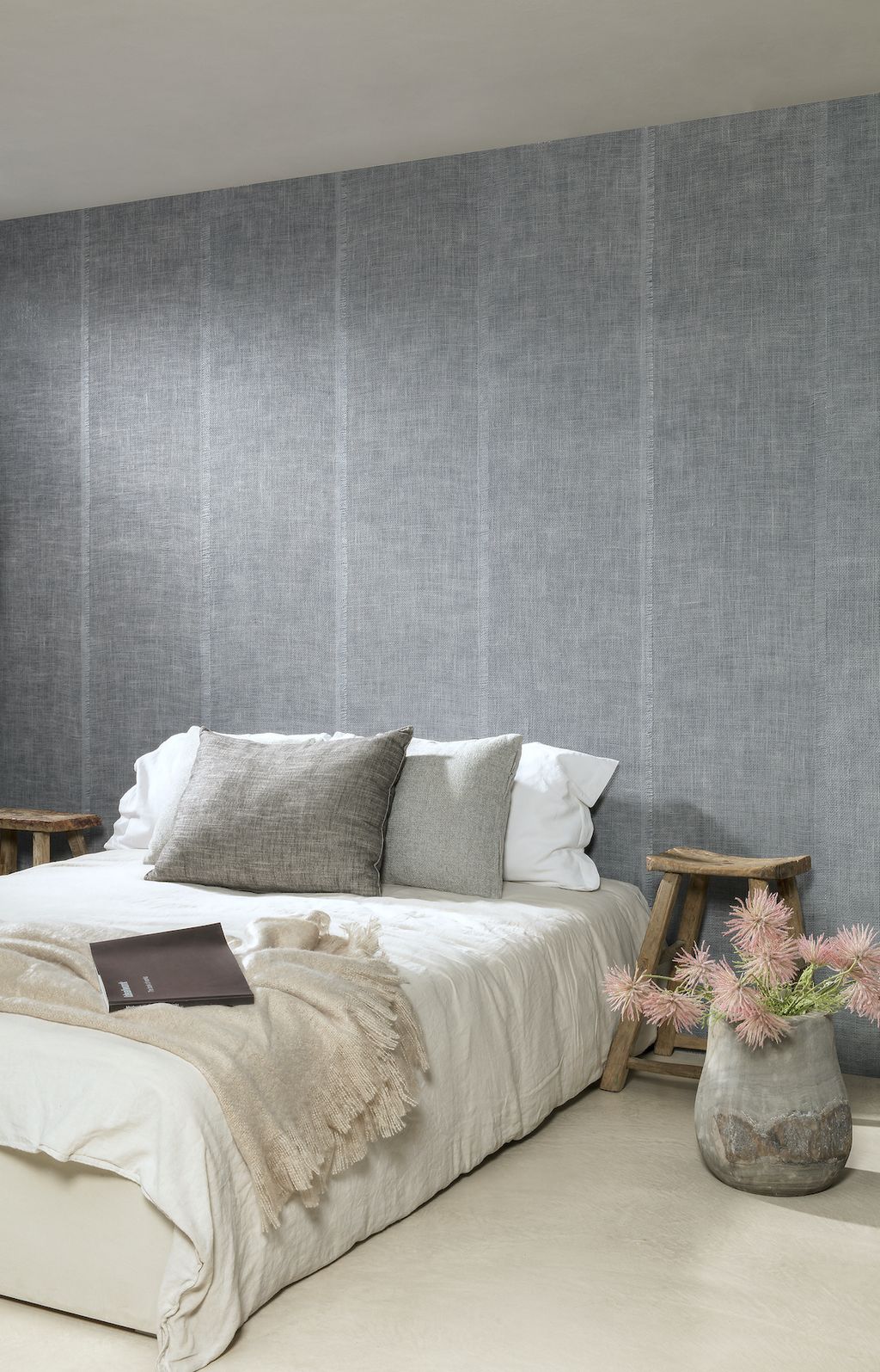 Grey bedroom wallpaper ideas