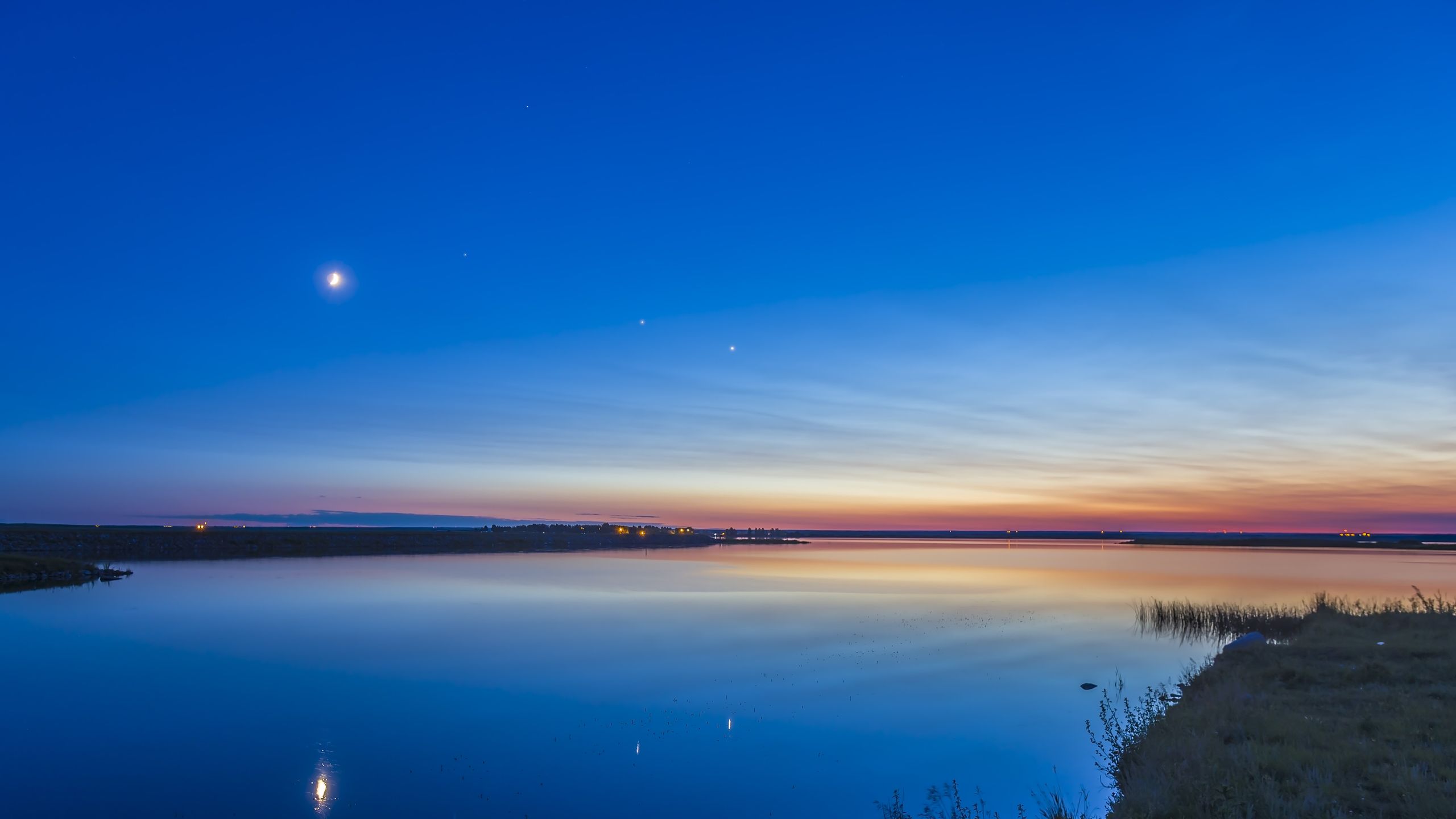 July's Planetary Lineup: Venus Shines Bright in the Twilight Sky (2026)