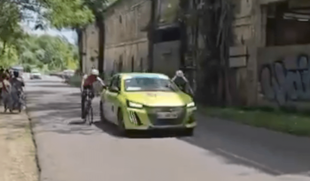 Tour de Guadeloupe Cheating Scandal: Riders Disqualified for Holding Team Car! (2026)