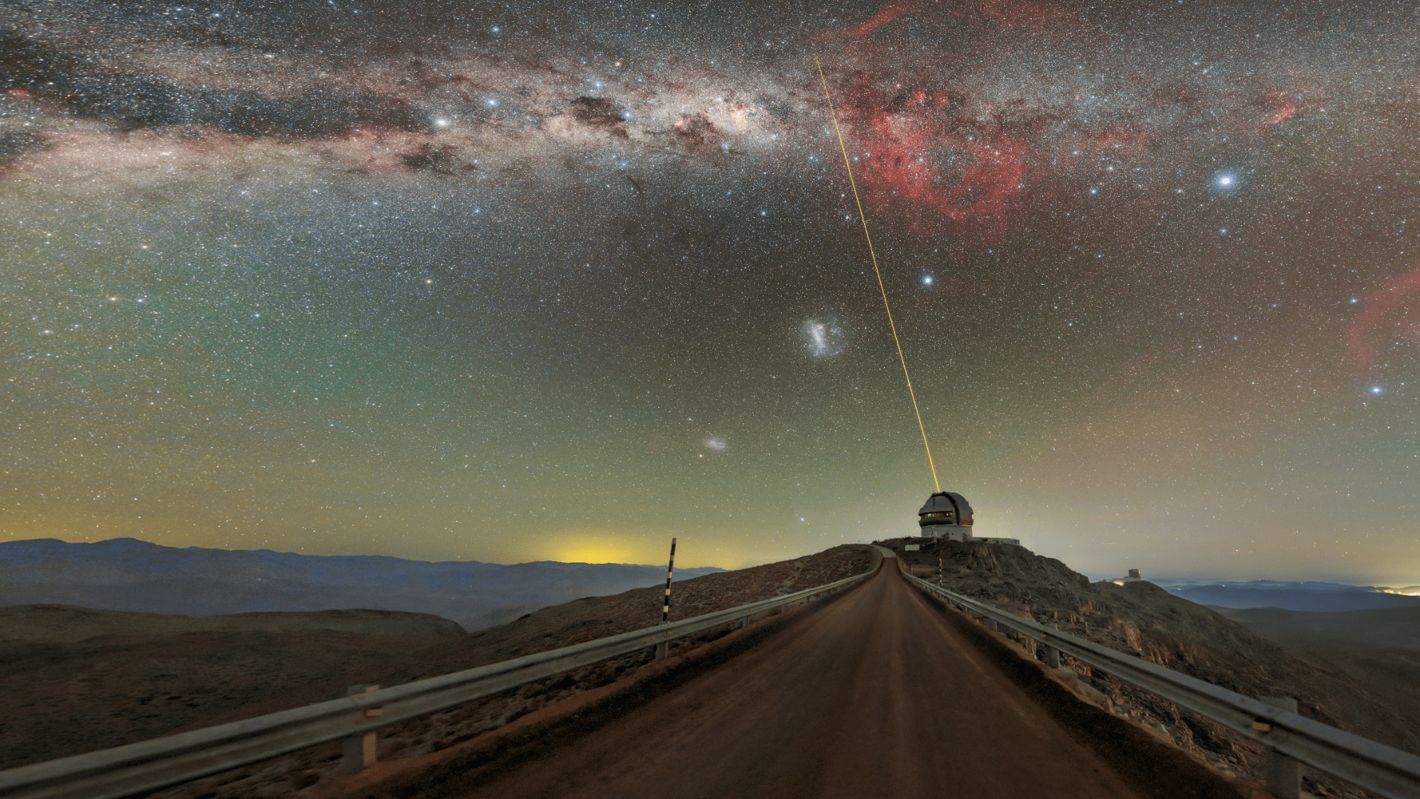 A laser disappears into the Milky Way's heart | Space photo of the day for July 16, 2026 (2026)