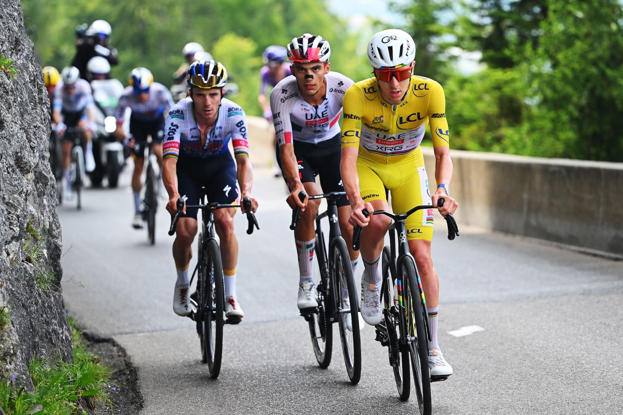 Tour de France: Pogačar Sacrifices Lead, Turns Domestique for Teammate | Cycling News (2026)