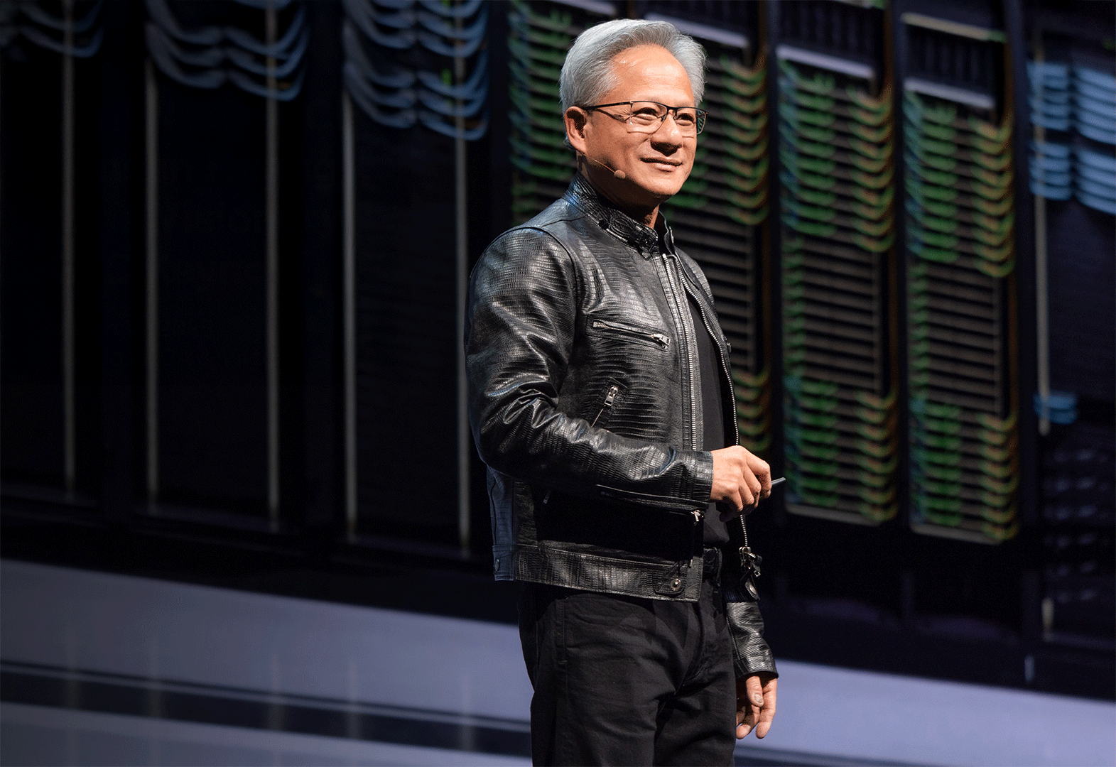黄仁勋称 NVIDIA 如今在中国的市场份额已降至“零”——并表示美国出口政策“实际上已在很大程度上适得其反”