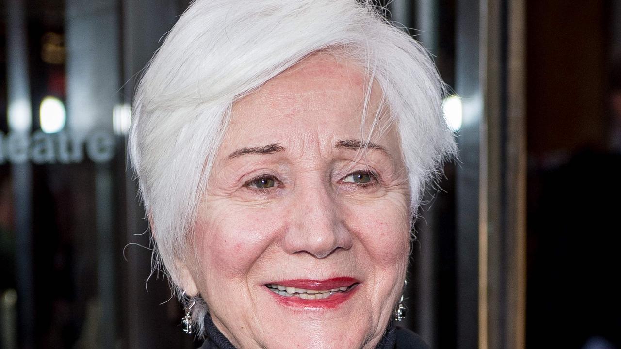 She was best known for her performances in steel magnolias and moonstruck, for which she won an oscar.her brother, apollo dukakis, announced her death in a facebook post.her agent … Oscar Winning Actress Olympia Dukakis Dead At 89