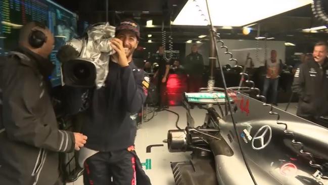 F1 Daniel Ricciardo Takes Tv Camera Into Mercedes Garage