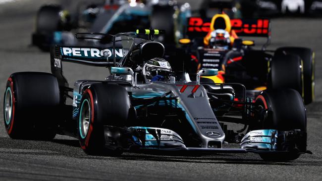 F1 Mark Webber S Take On Daniel Ricciardo S Contract Red