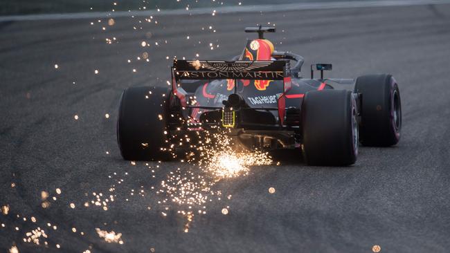 F1 China Grand Prix Daniel Ricciardo S Miracle Sebastian