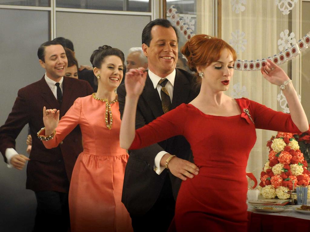Follow Simple Fashion Rules For An Office Christmas Party You Won T Regret