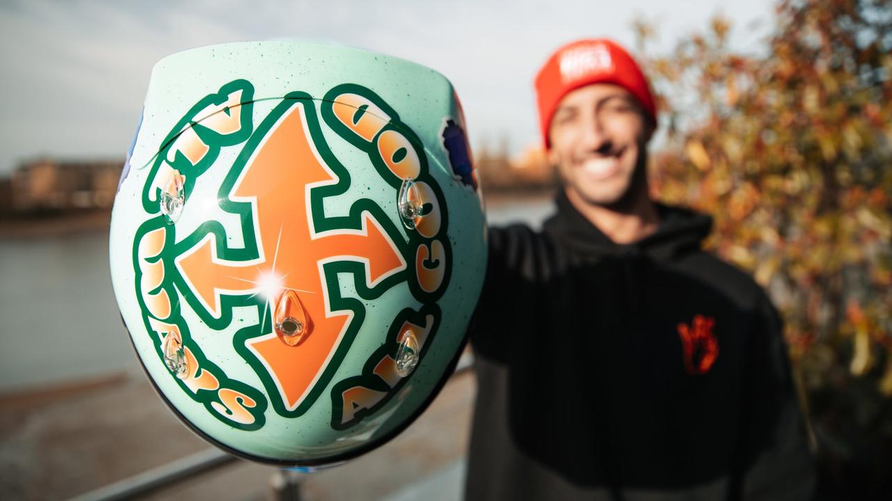 All his races, wins, polepositions, championships and dnfs. Daniel Ricciardo McLaren helmet design message | F1 2021 news